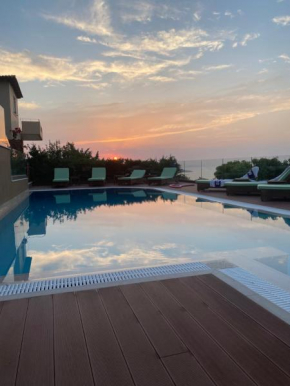 Sunset Dream Retreat
